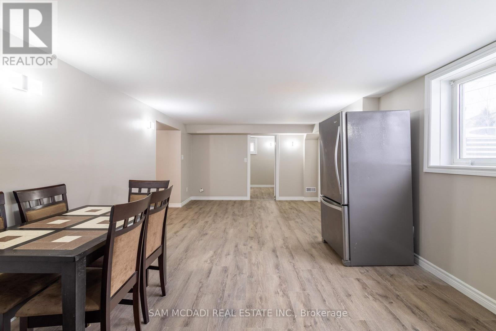 Lower - 606 Drymen Crescent, Mississauga (Mineola), Ontario  L5G 2P1 - Photo 7 - W12463782