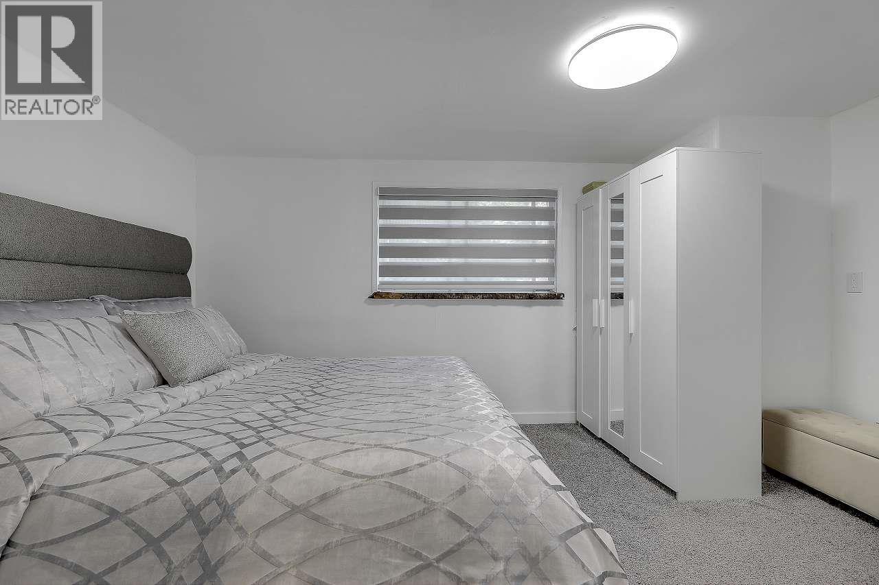 7822 Willard Street, Burnaby, British Columbia  V3N 2W5 - Photo 15 - R3055193