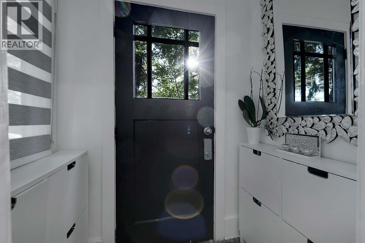 7822 Willard Street, Burnaby, British Columbia  V3N 2W5 - Photo 19 - R3055193