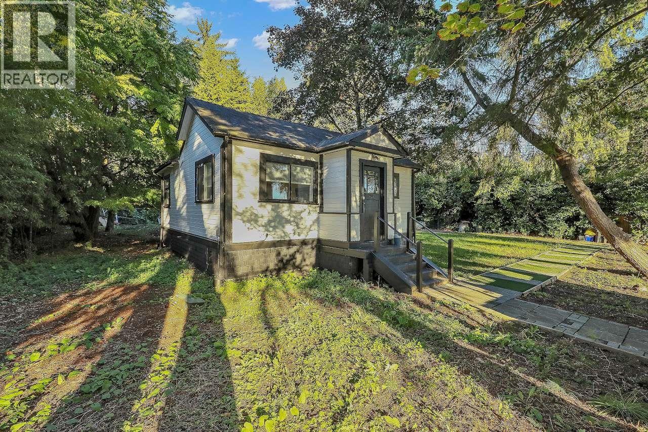 7822 Willard Street, Burnaby, British Columbia  V3N 2W5 - Photo 37 - R3055193