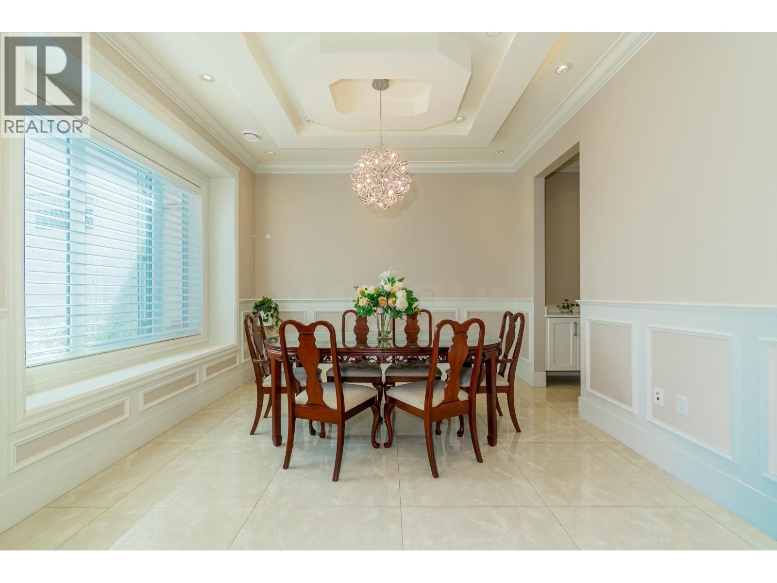 Listing Picture 9 of 31 : 9191 OAKMOND ROAD, Richmond / 烈治文 - 魯藝地產 Yvonne Lu Group - MLS Medallion Club Member