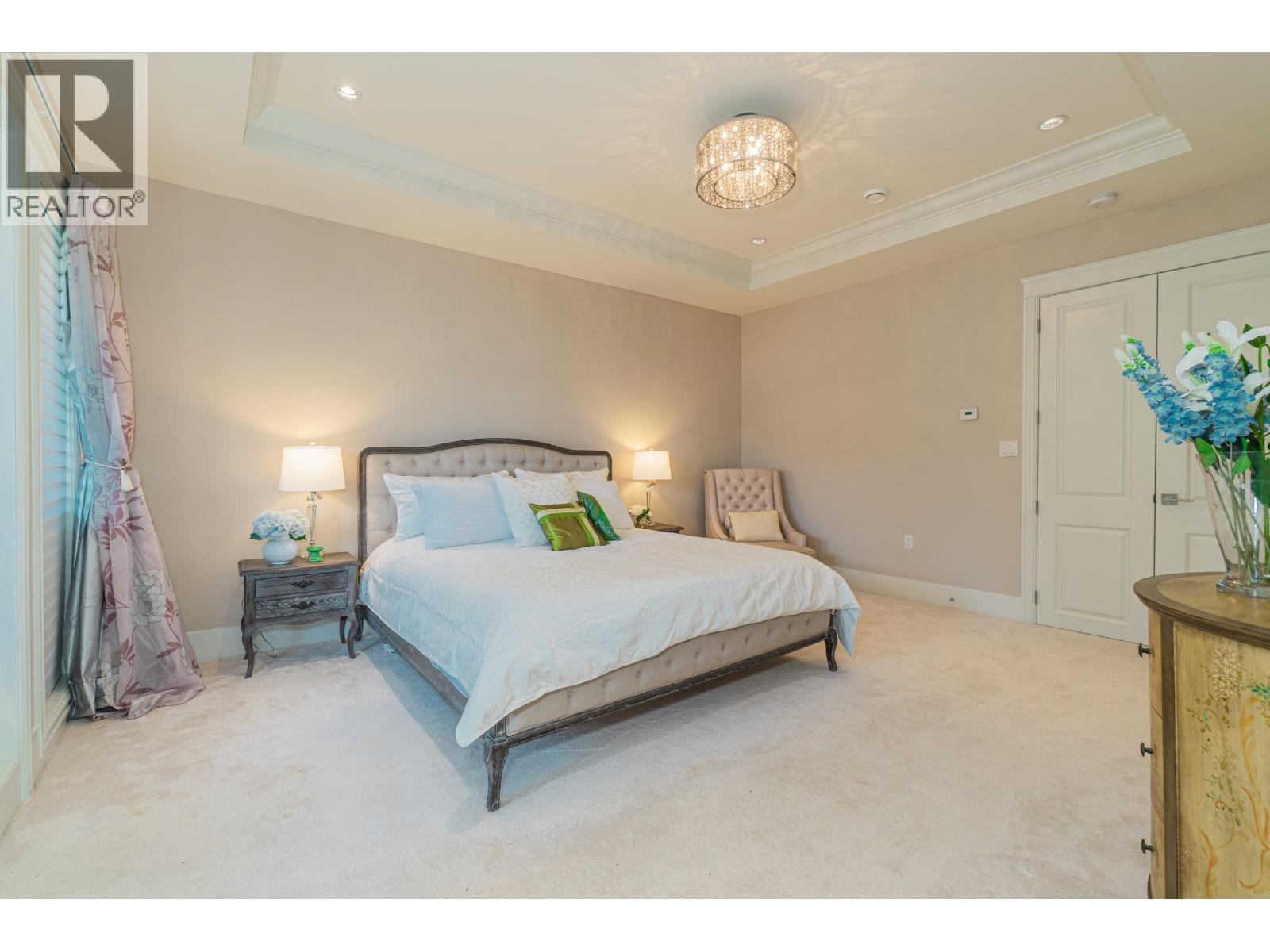 Listing Picture 21 of 31 : 9191 OAKMOND ROAD, Richmond / 烈治文 - 魯藝地產 Yvonne Lu Group - MLS Medallion Club Member