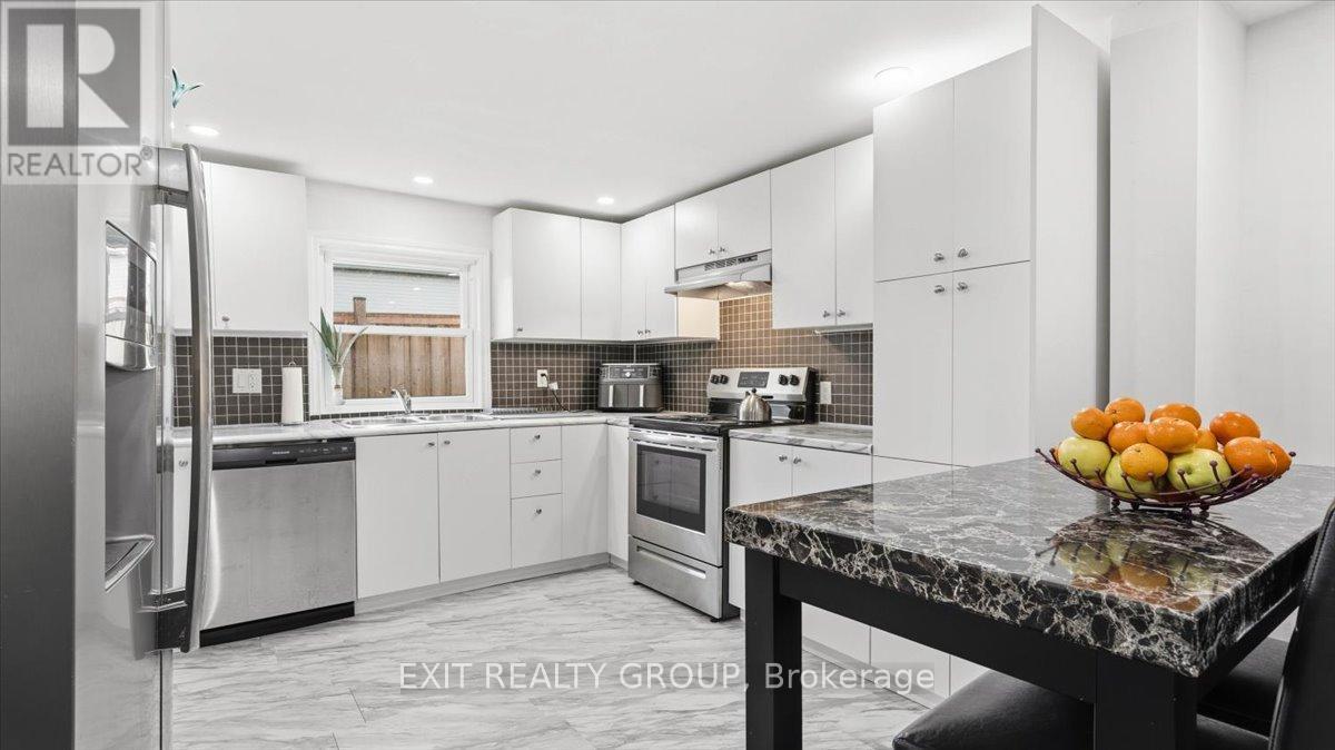 19 Ramsay Avenue, Quinte West, Ontario  K8V 2P6 - Photo 10 - X12474801