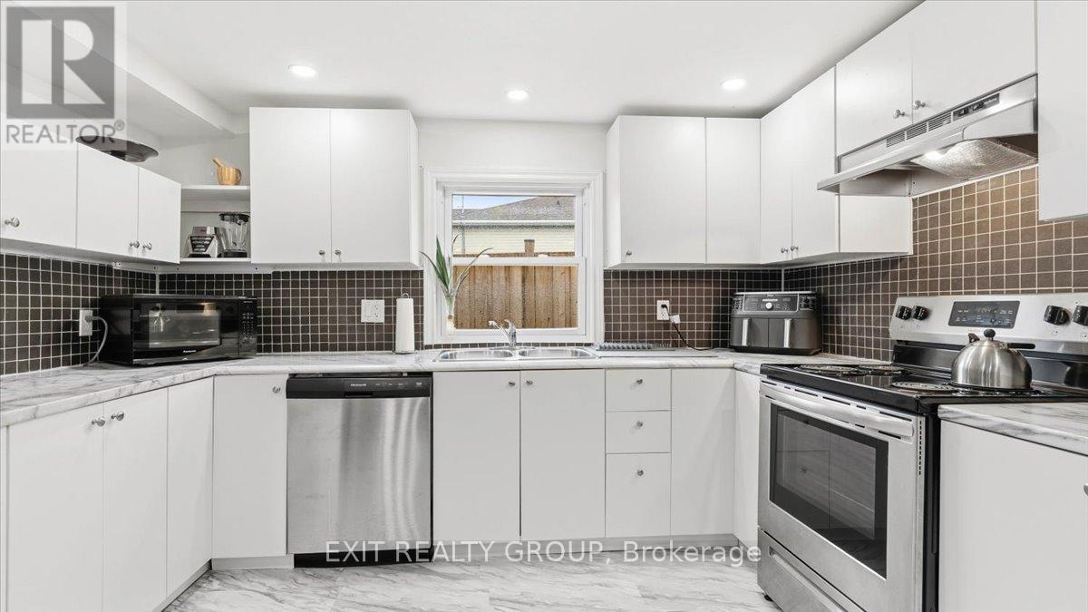 19 Ramsay Avenue, Quinte West, Ontario  K8V 2P6 - Photo 13 - X12474801