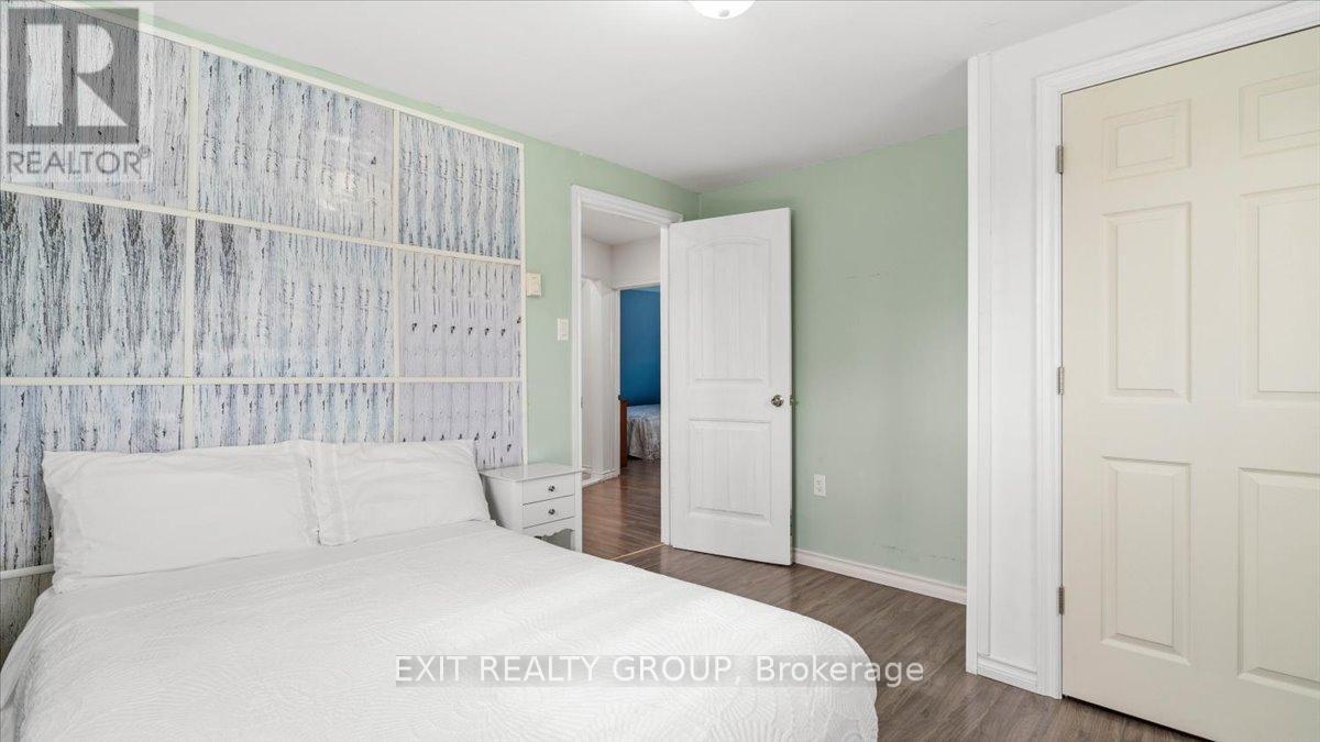 19 Ramsay Avenue, Quinte West, Ontario  K8V 2P6 - Photo 19 - X12474801