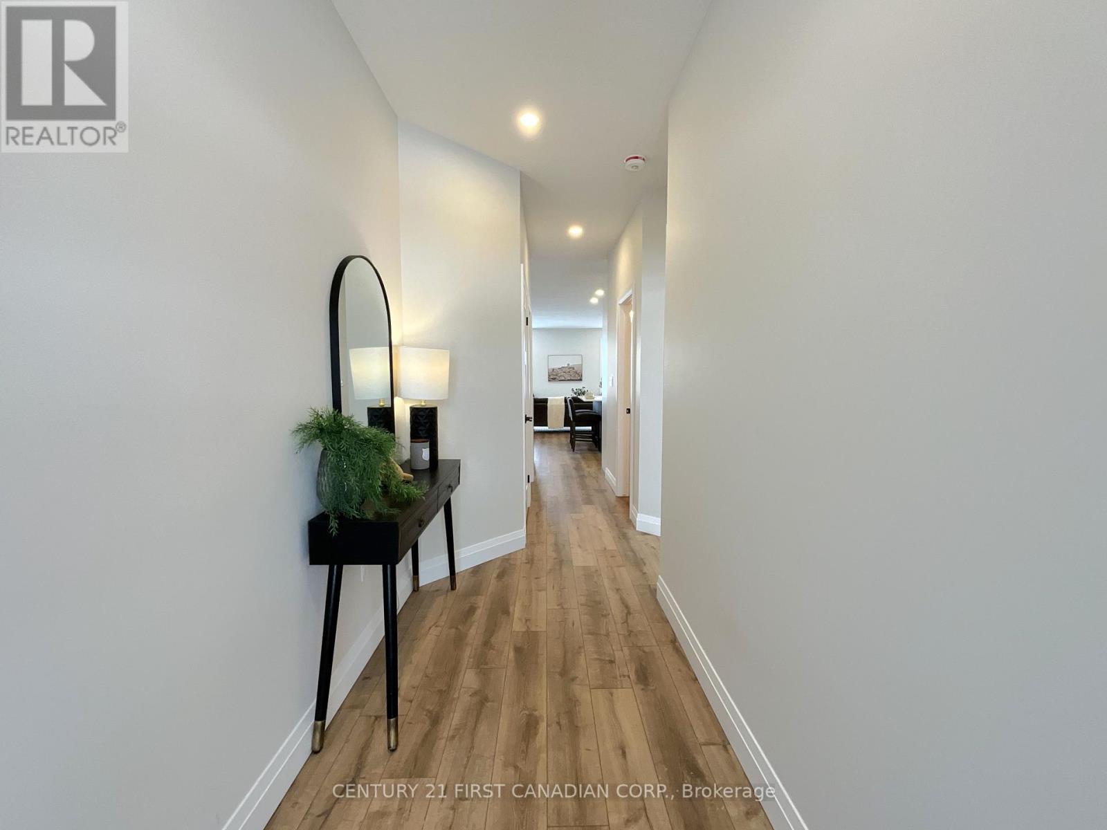 56 Postma Crescent, North Middlesex, Ontario  N0M 1A0 - Photo 5 - X12474821