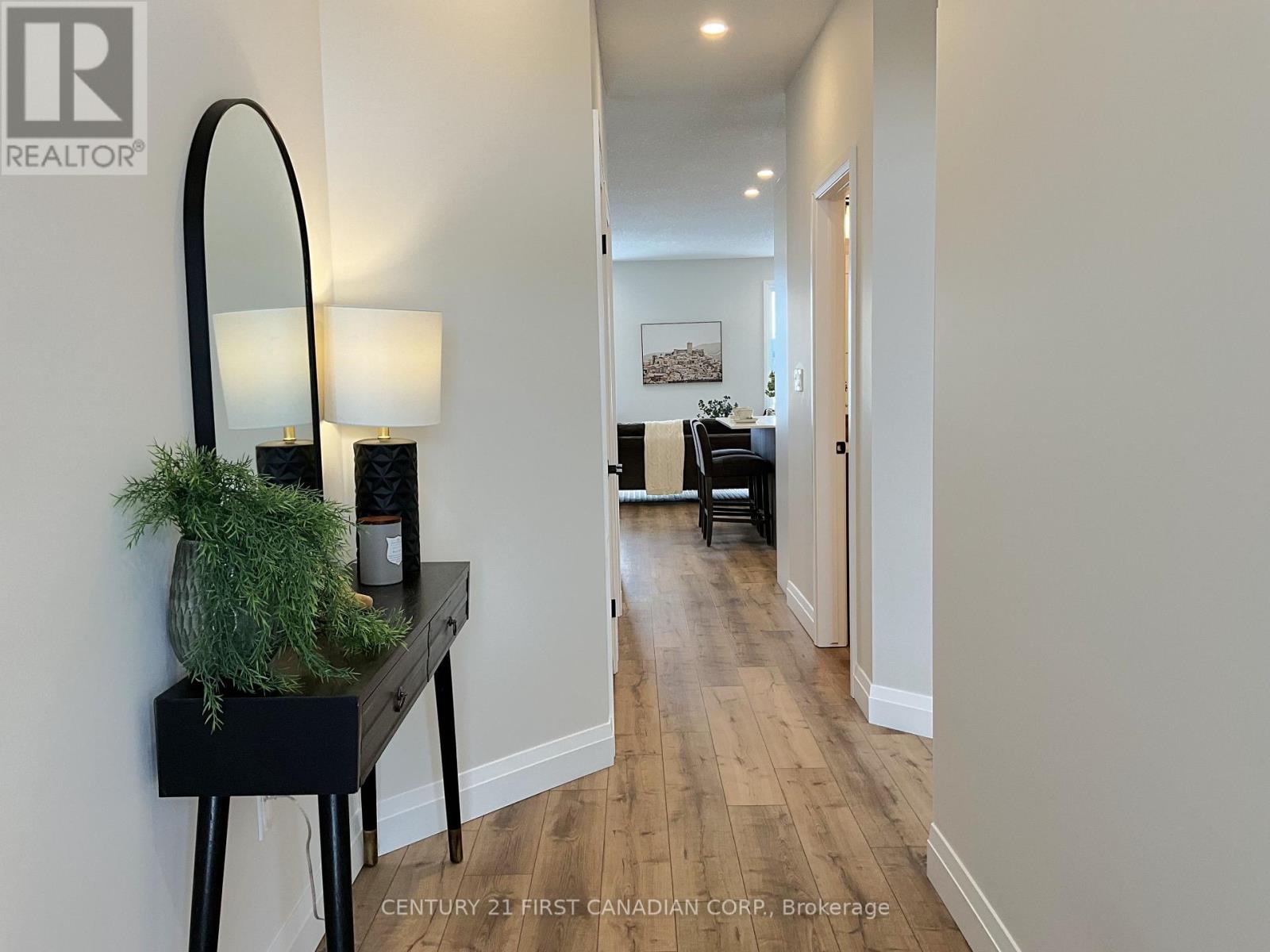 56 Postma Crescent, North Middlesex, Ontario  N0M 1A0 - Photo 7 - X12474821