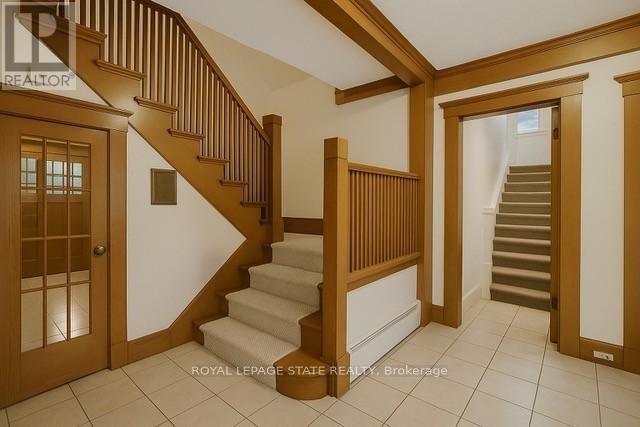 102 Main Street E, Grimsby, Ontario  L3M 1N8 - Photo 24 - X12474723