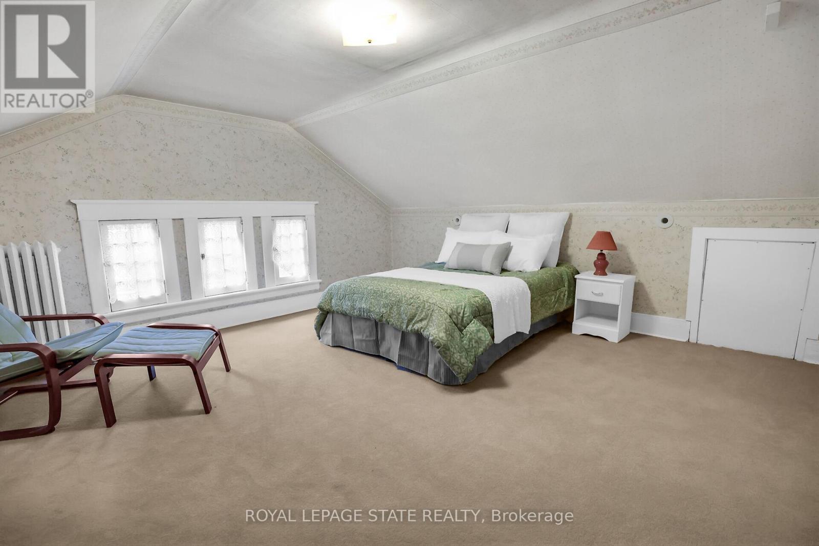 102 Main Street E, Grimsby, Ontario  L3M 1N8 - Photo 42 - X12474723
