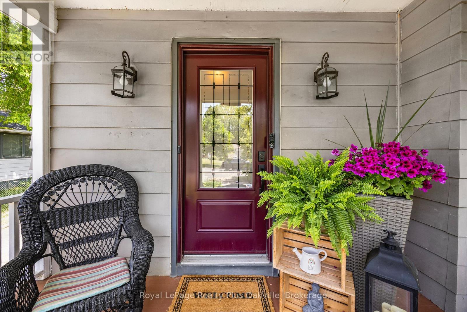 2386 Rebecca Street, Oakville, Ontario  L6L 2A9 - Photo 7 - W12474755