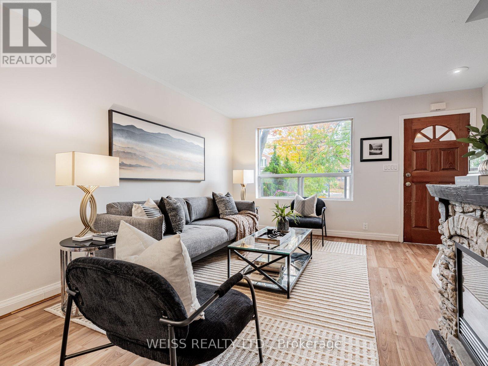 3 Khedive Avenue, Toronto, Ontario  M6A 2G1 - Photo 6 - C12474685