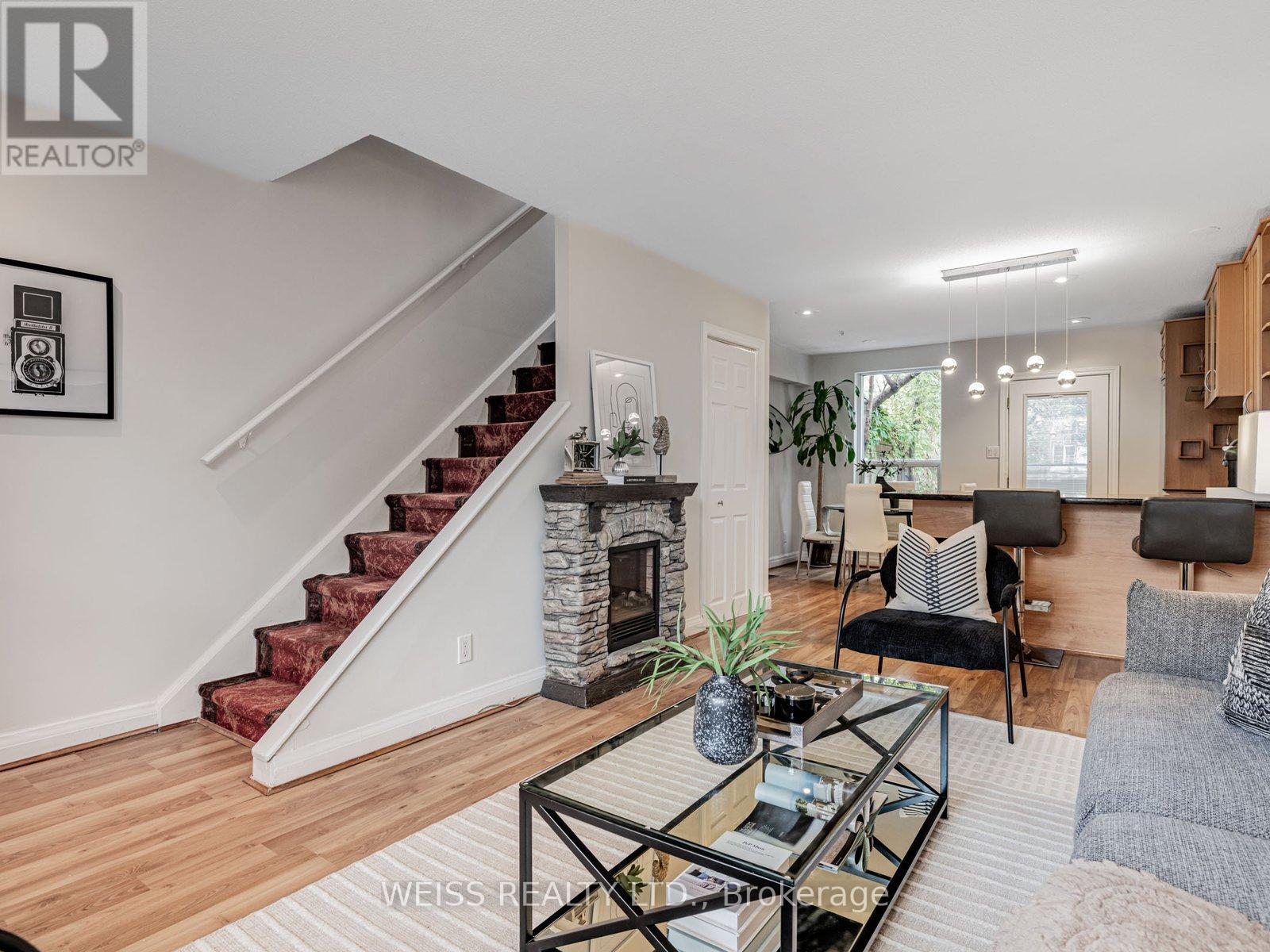 3 Khedive Avenue, Toronto, Ontario  M6A 2G1 - Photo 5 - C12474685