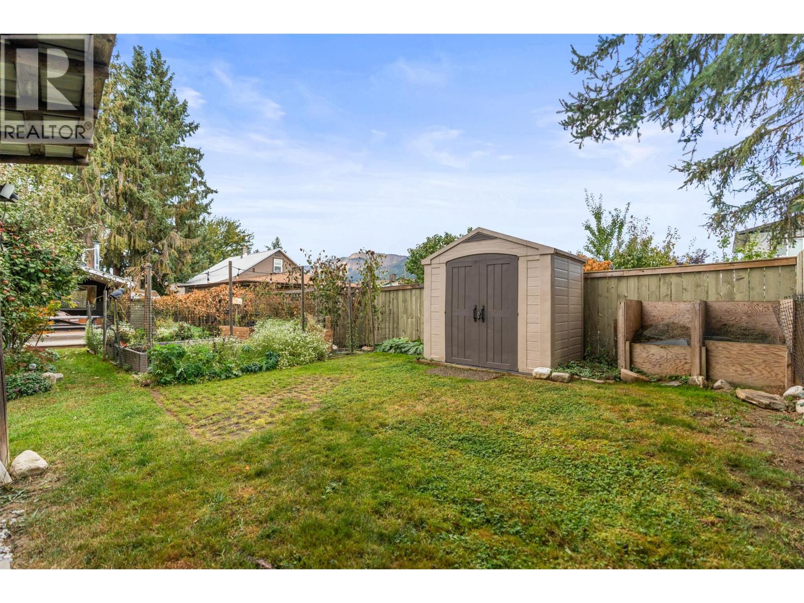 310 Baird Avenue, Enderby, British Columbia  V4Y 4A2 - Photo 53 - 10366299