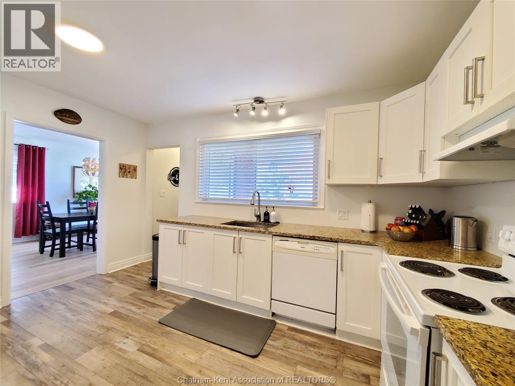 51 Tweedsmuir Avenue East, Chatham, Ontario  N7M 3Z7 - Photo 9 - 25026590