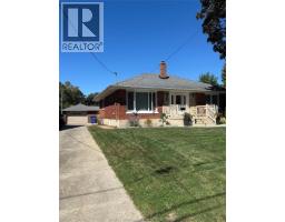 51 Tweedsmuir AVENUE East, Chatham, Ontario