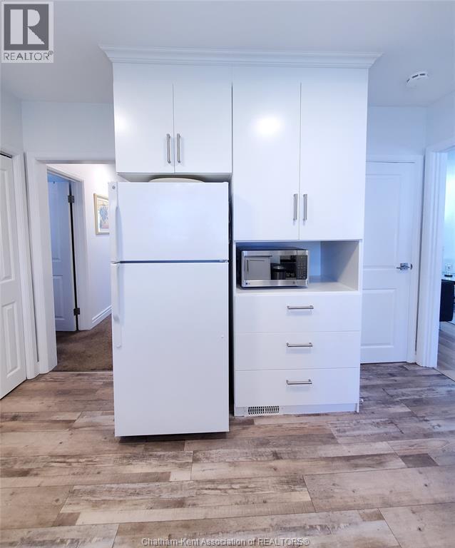 51 Tweedsmuir Avenue East, Chatham, Ontario  N7M 3Z7 - Photo 8 - 25026590