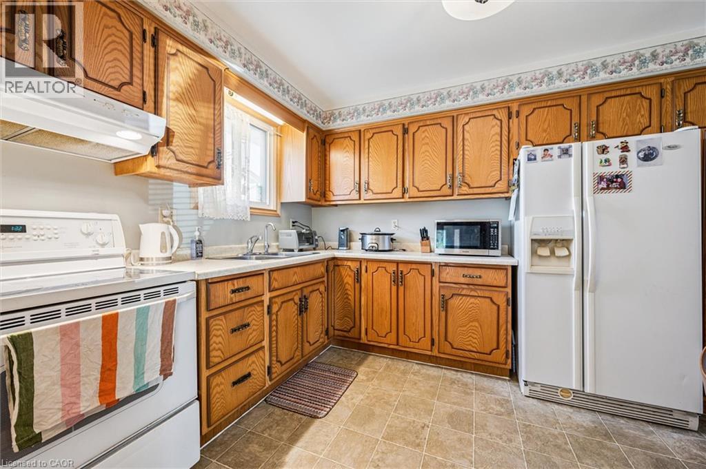 162 The Country Way, Kitchener, Ontario  N2E 2L2 - Photo 10 - 40779215