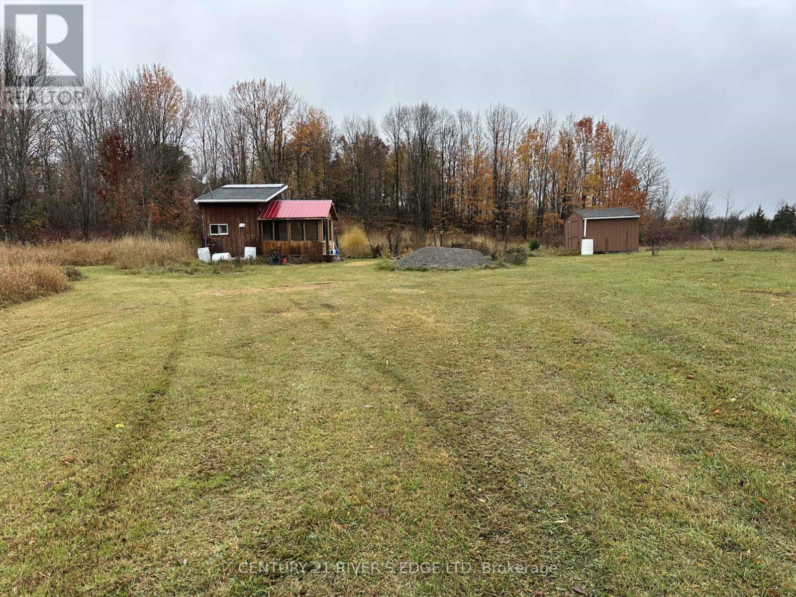 000 Rockfield Road E, Leeds And The Thousand Islands, Ontario  K0E 1L0 - Photo 1 - X12474757