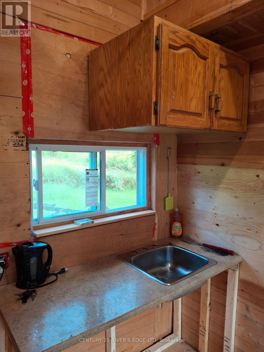000 Rockfield Road E, Leeds And The Thousand Islands, Ontario  K0E 1L0 - Photo 3 - X12474757