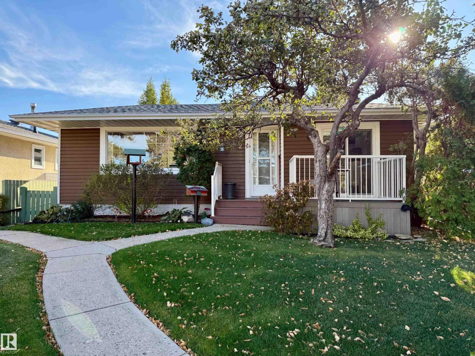 2 Athapaskan Dr, Leduc, Alberta  T9E 4K3 - Photo 1 - E4462979