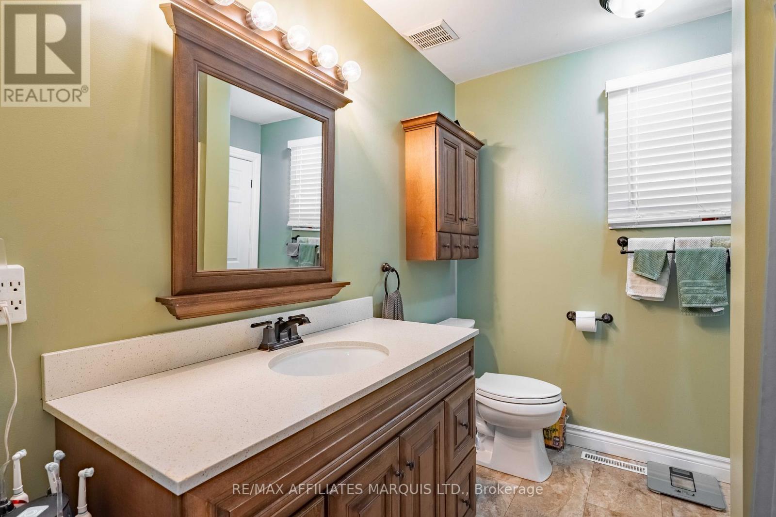 584 Kirkwood Street, Cornwall, Ontario  K6H 5Y8 - Photo 36 - X12365500