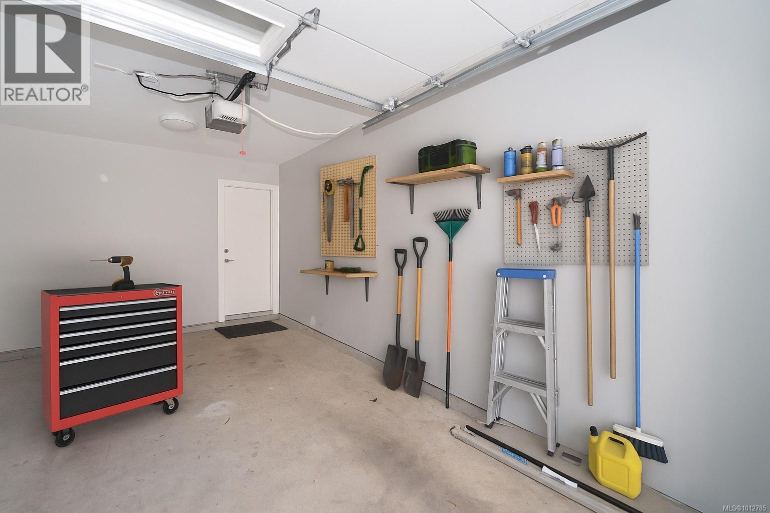 900 Turnstone Ridge, Langford, British Columbia V9C 2Y4 - Photo 10 - 1012785