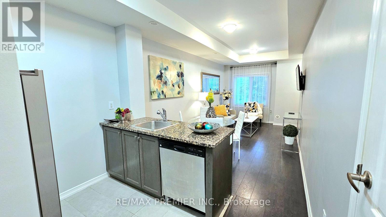 272 - 19 Coneflower Crescent, Toronto, Ontario  M2R 0A5 - Photo 20 - C12474816