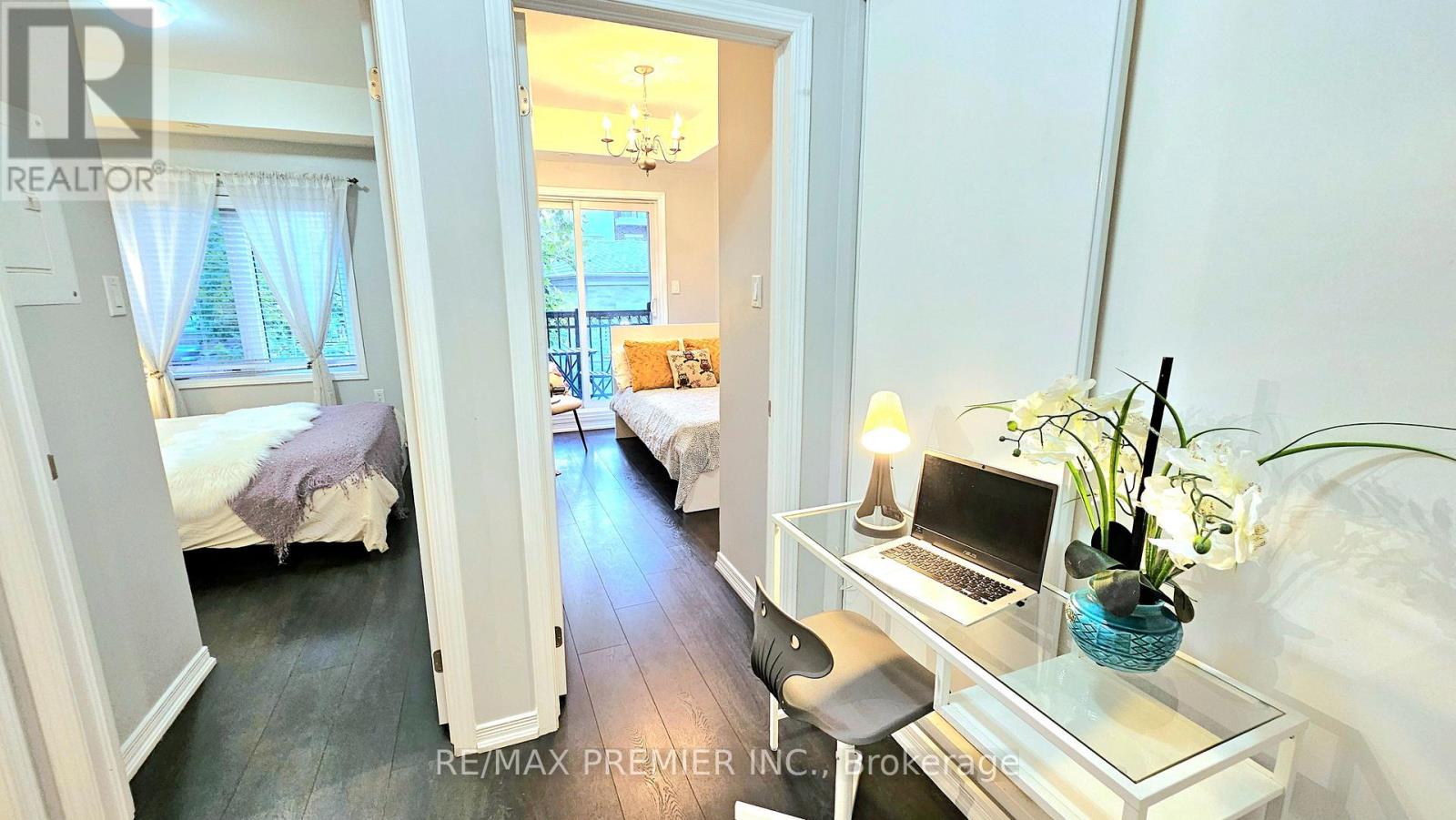 272 - 19 Coneflower Crescent, Toronto, Ontario  M2R 0A5 - Photo 23 - C12474816