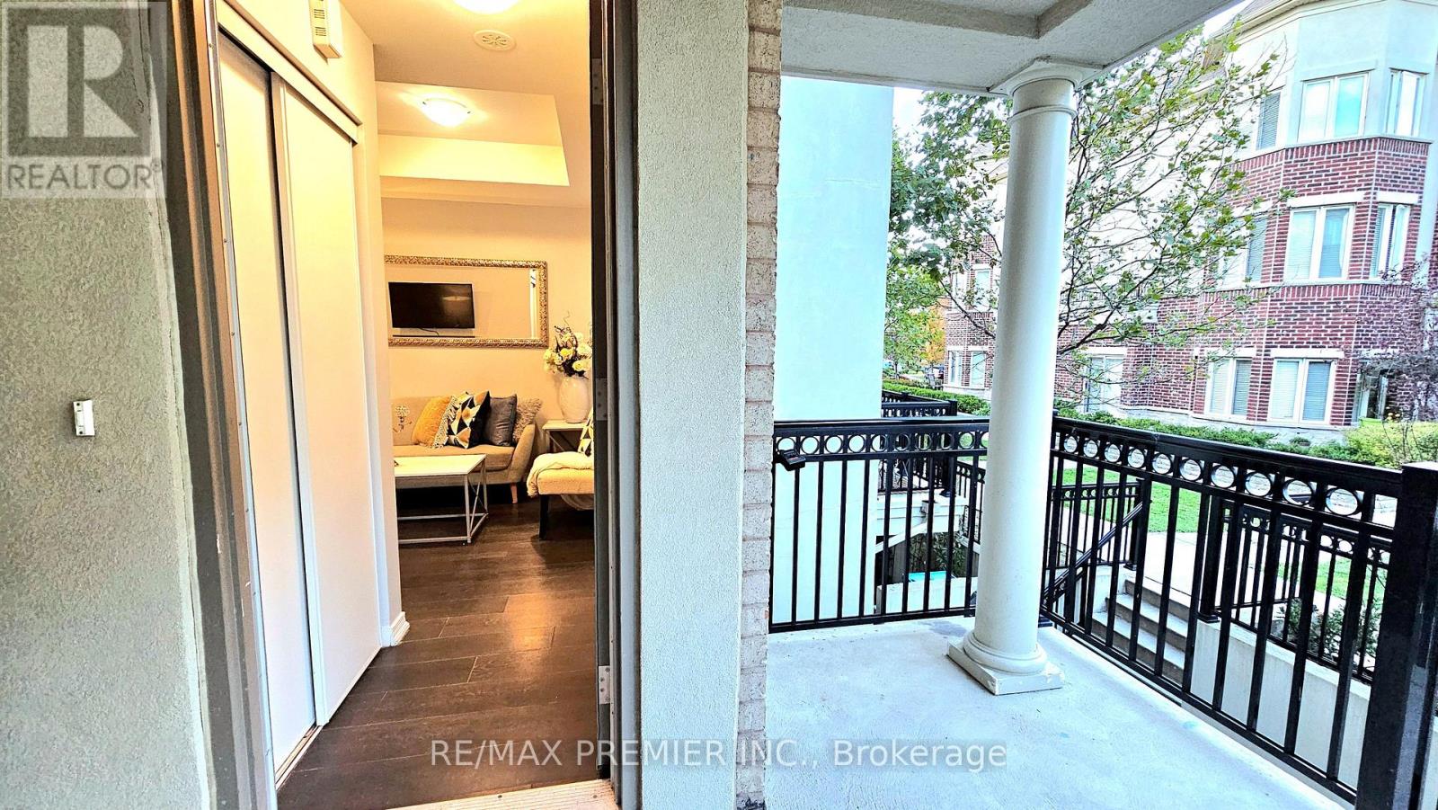 272 - 19 Coneflower Crescent, Toronto, Ontario  M2R 0A5 - Photo 25 - C12474816