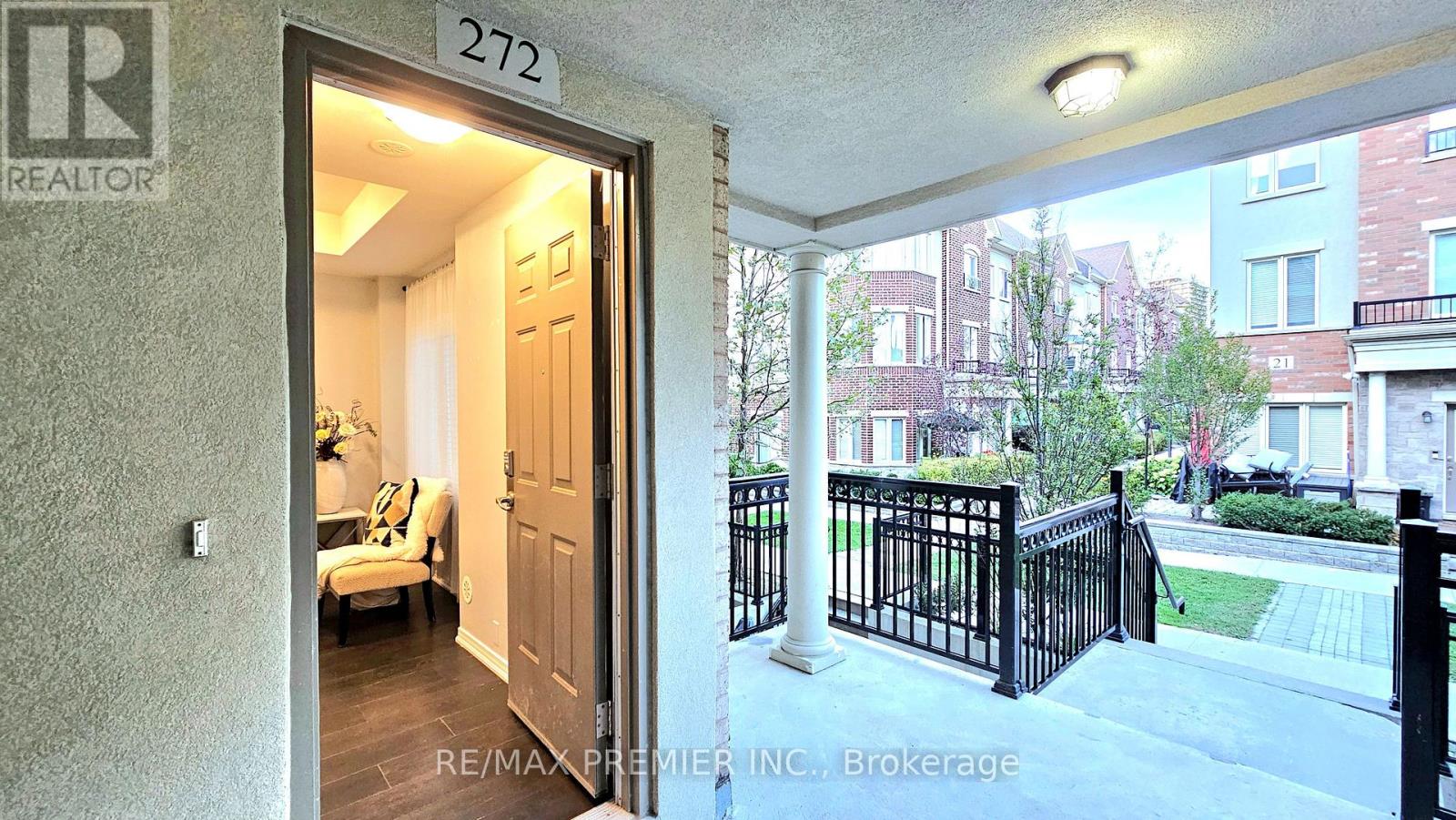 272 - 19 Coneflower Crescent, Toronto, Ontario  M2R 0A5 - Photo 26 - C12474816