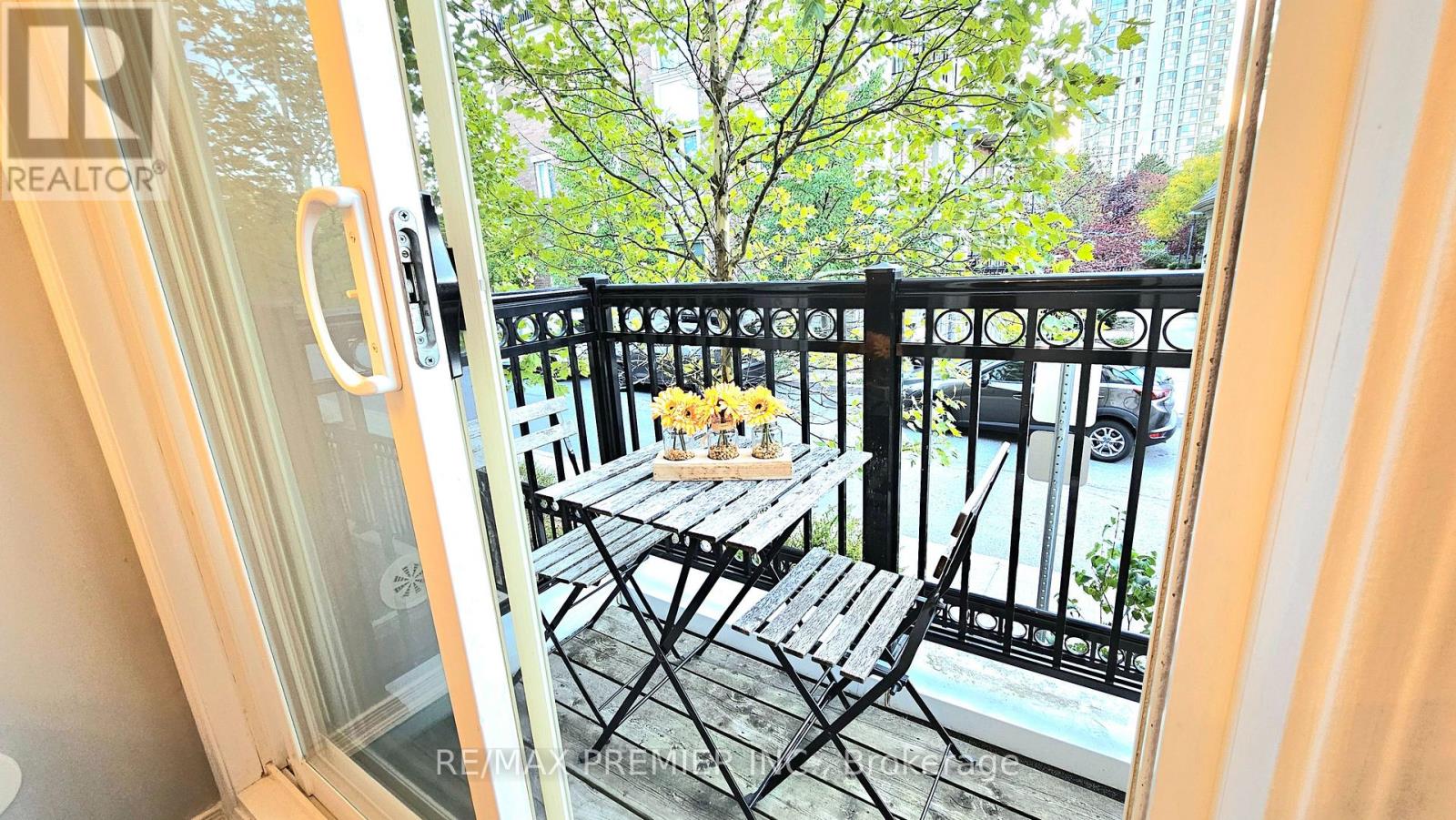 272 - 19 Coneflower Crescent, Toronto, Ontario  M2R 0A5 - Photo 30 - C12474816