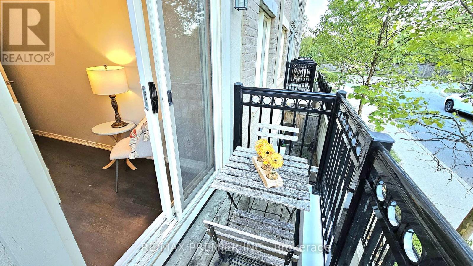 272 - 19 Coneflower Crescent, Toronto, Ontario  M2R 0A5 - Photo 31 - C12474816
