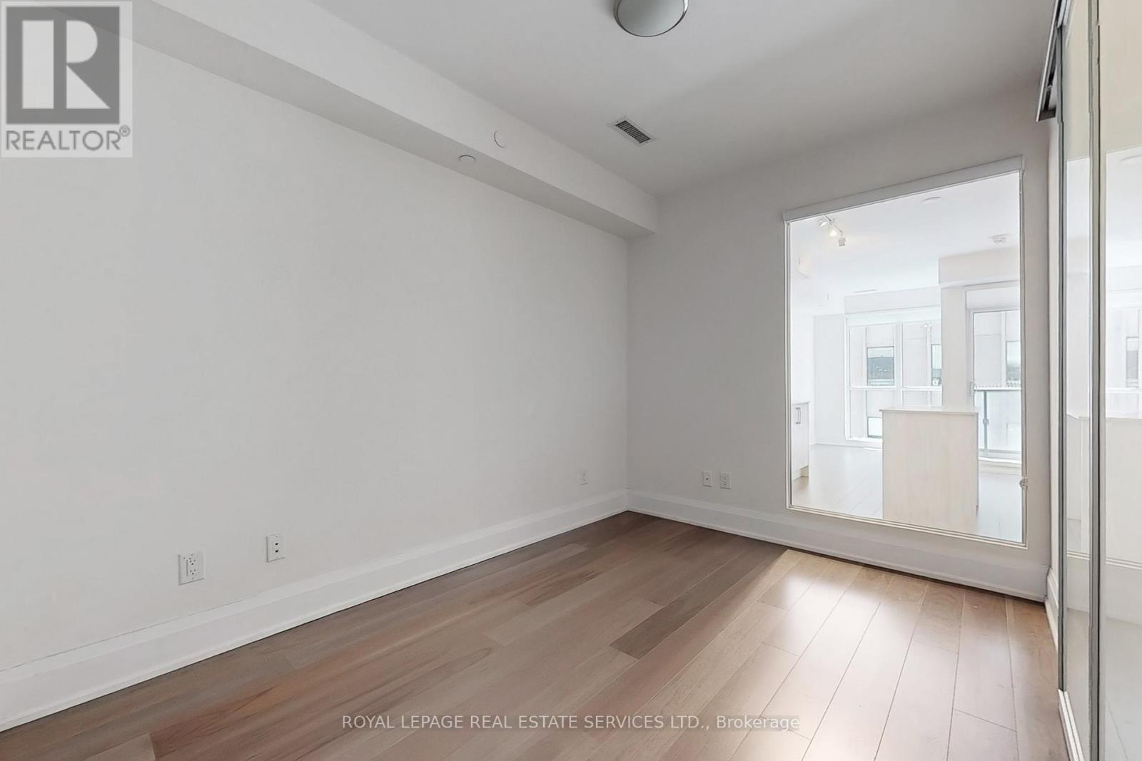 808 - 88 Cumberland Street, Toronto, Ontario  M5R 1A3 - Photo 18 - C12474823