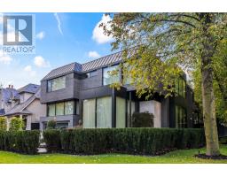 90 ESGORE DRIVE, Toronto, Ontario