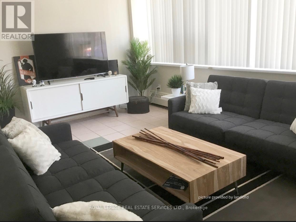 303 - 105 Raglan Avenue, Toronto, Ontario  M6C 2K7 - Photo 3 - C12474846
