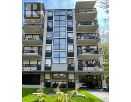 303 - 105 RAGLAN AVENUE, Toronto, Ontario