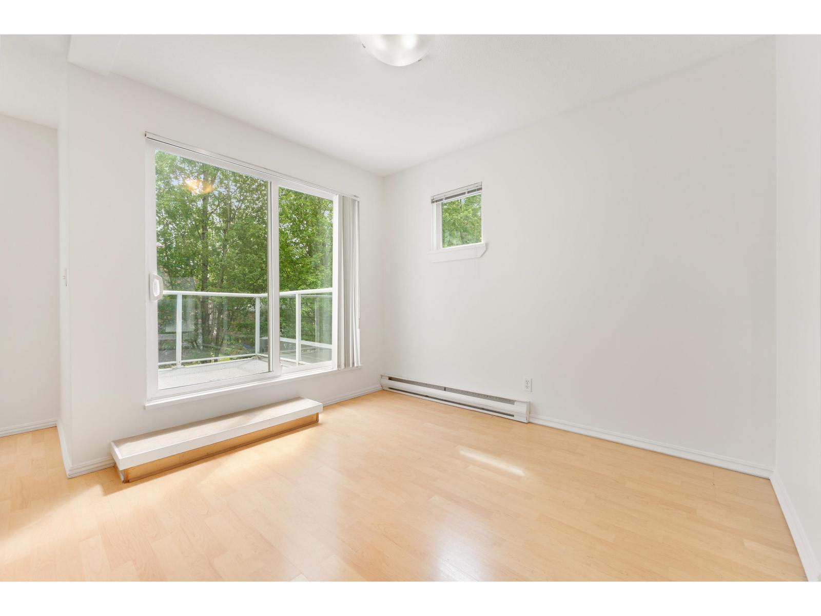 D303 9838 Whalley Boulevard, Surrey, British Columbia  V3T 5S8 - Photo 4 - R3005472