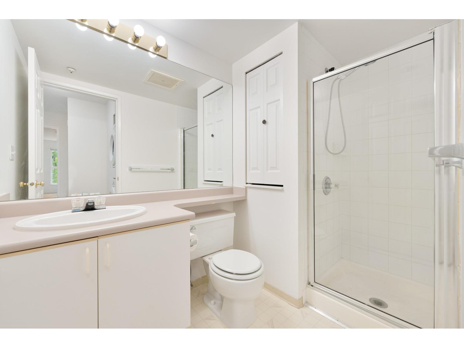 D303 9838 Whalley Boulevard, Surrey, British Columbia  V3T 5S8 - Photo 18 - R3005472