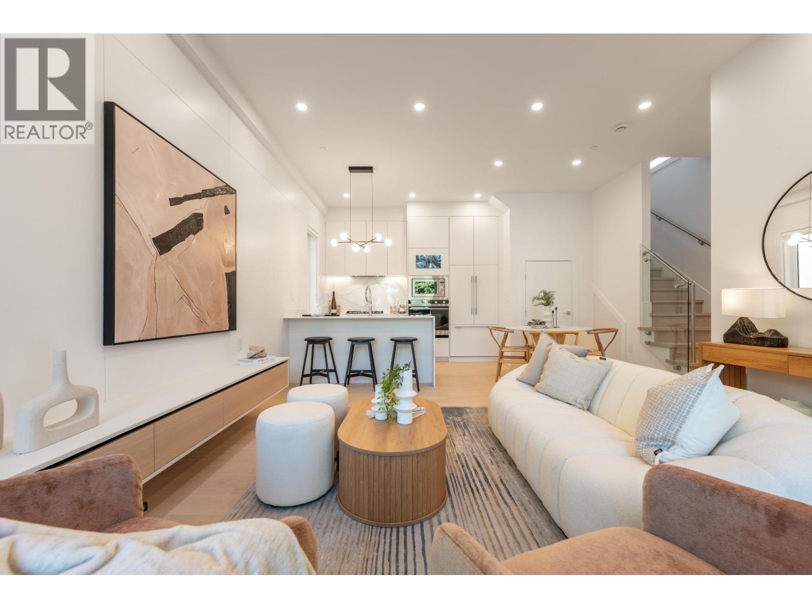 1 6933 Prince Edward Street, Vancouver, British Columbia  V5X 3P2 - Photo 3 - R3048798