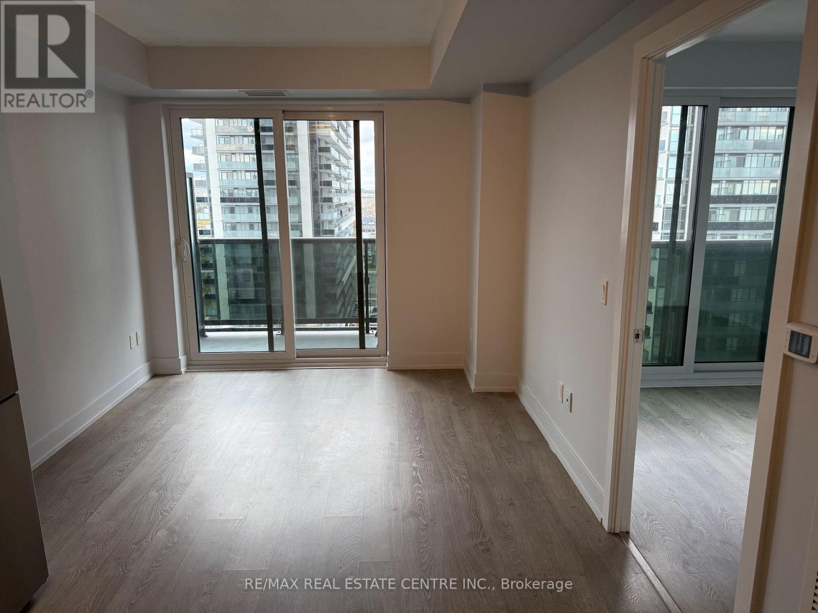 1213 - 2550 Simcoe Street, Oshawa, Ontario  L1L 0R5 - Photo 8 - E12474761