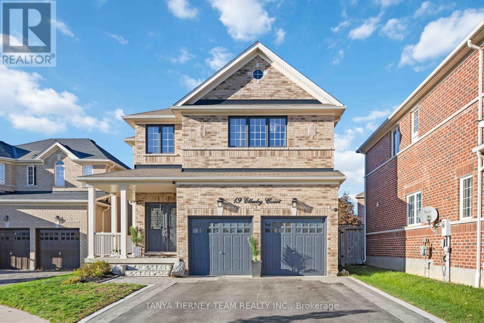19 ELLERBY COURT, Whitby, Ontario