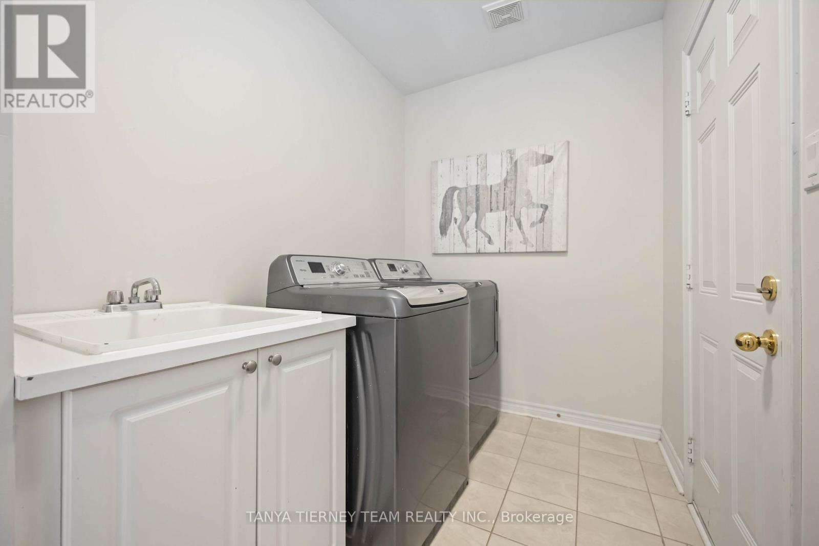 19 Ellerby Court, Whitby, Ontario  L1R 0K5 - Photo 33 - E12474776