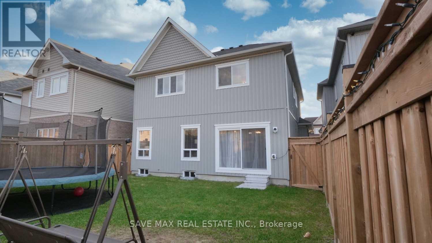 18 Bruce Cameron Drive, Clarington, Ontario  L1C 0W2 - Photo 13 - E12474791