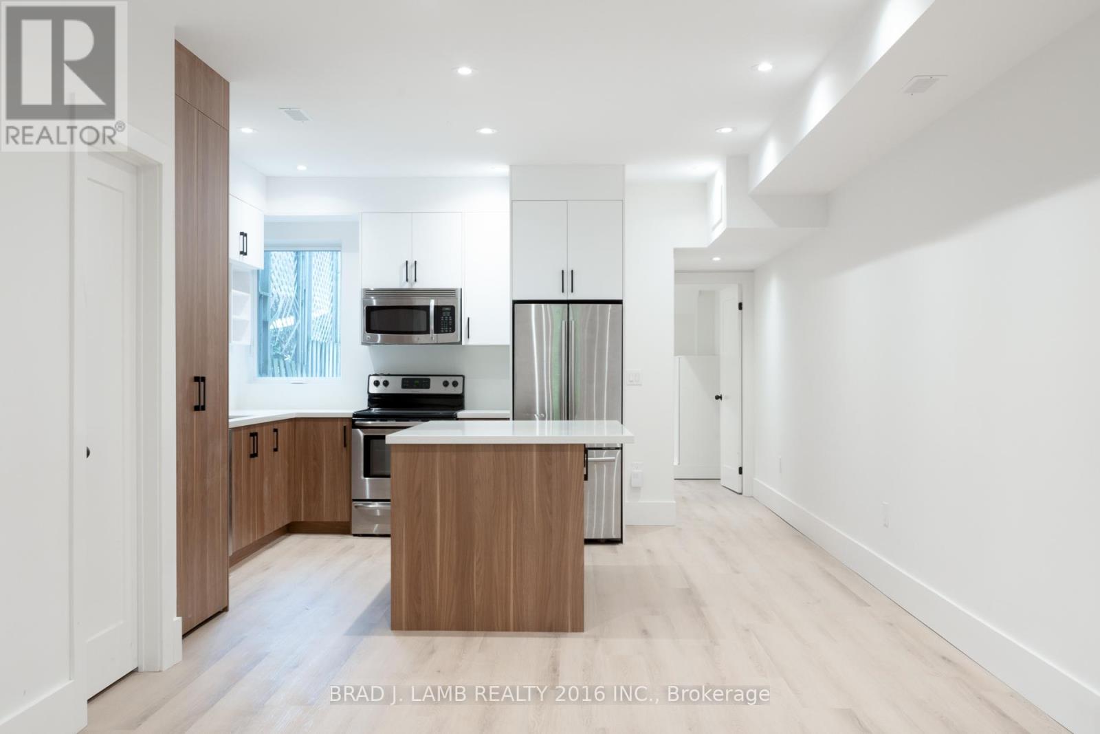 Main Floor - 84 Sparkhall Avenue, Toronto, Ontario  M4K 1G6 - Photo 3 - E12474836
