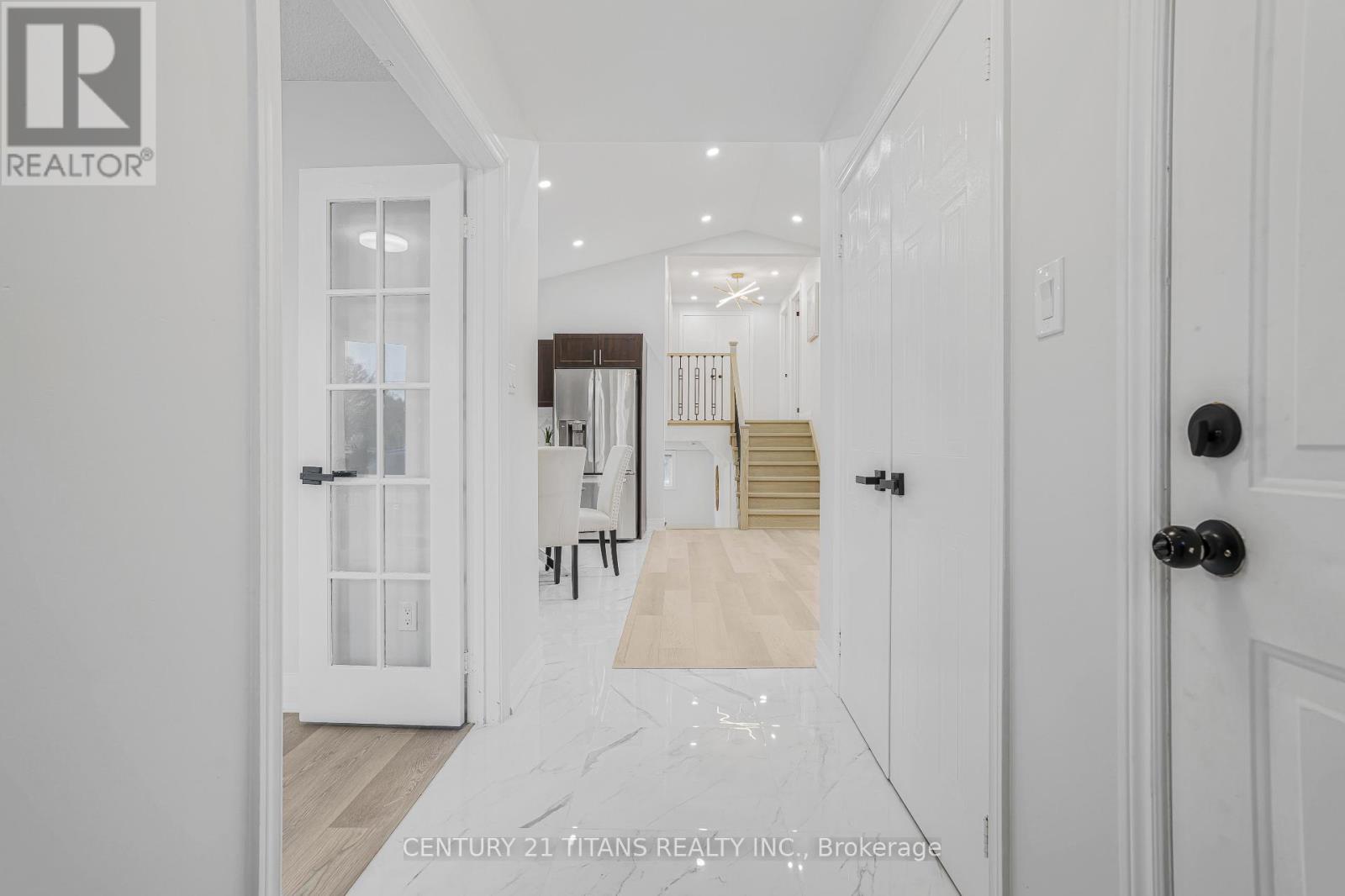 1959 Dalhousie Crescent, Oshawa, Ontario  L1G 8C3 - Photo 6 - E12474840