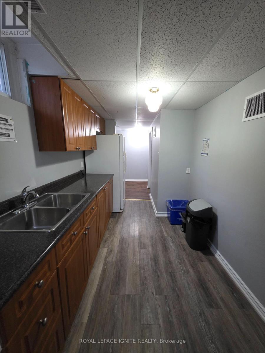 Bsmt - 75 Glenthorne Drive, Toronto, Ontario  M1C 3Y2 - Photo 12 - E12474851