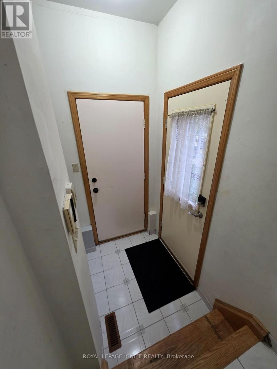 Bsmt - 75 Glenthorne Drive, Toronto, Ontario  M1C 3Y2 - Photo 4 - E12474851