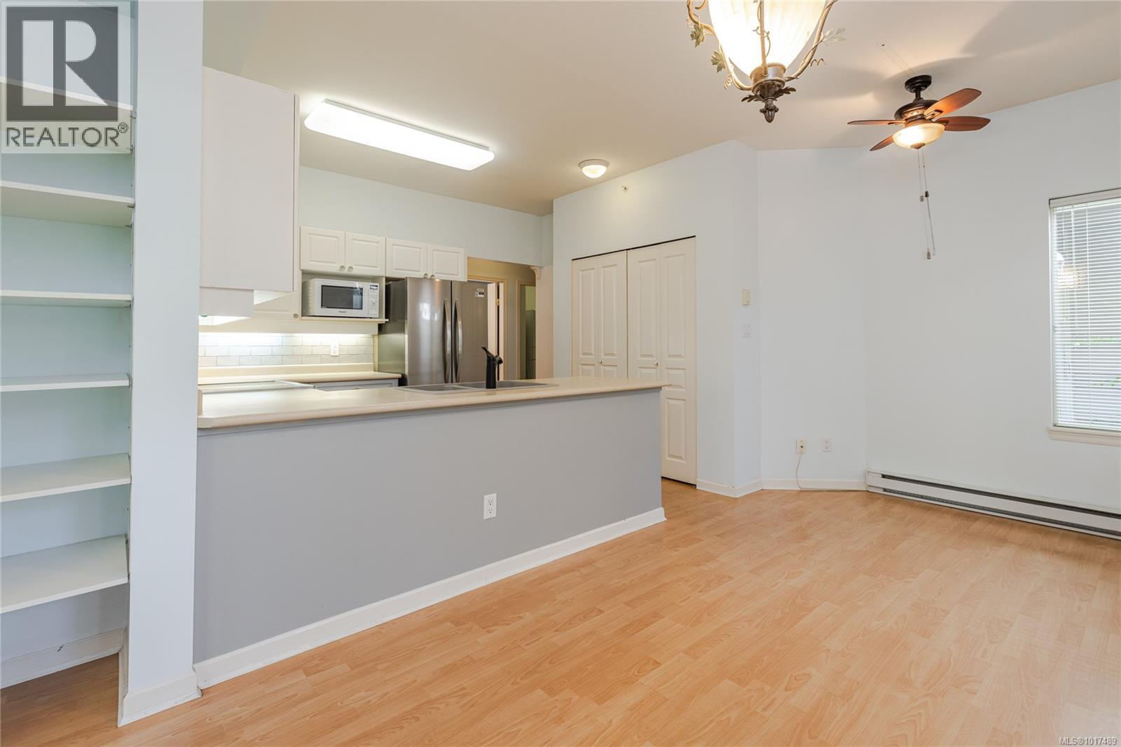 113 5650 Edgewater Lane, Nanaimo, British Columbia  V9T 6K1 - Photo 14 - 1017489