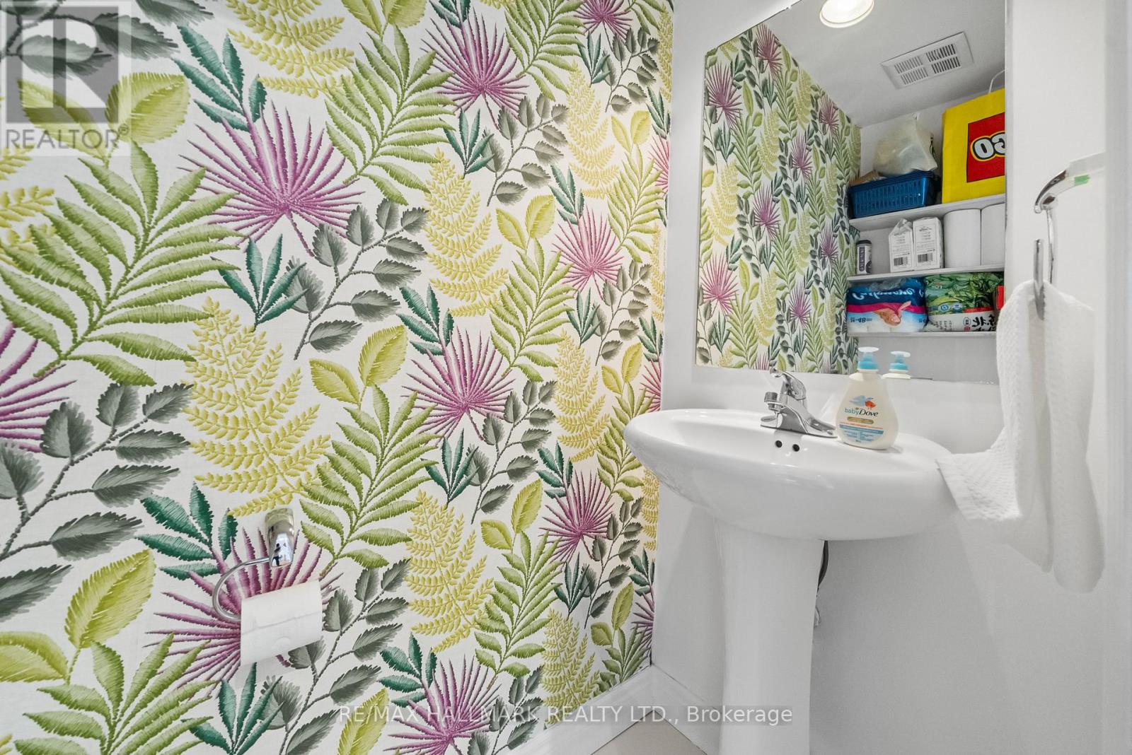 22 - 30 Greensborough Village Circle, Markham, Ontario  L6E 1Z1 - Photo 22 - N12474763