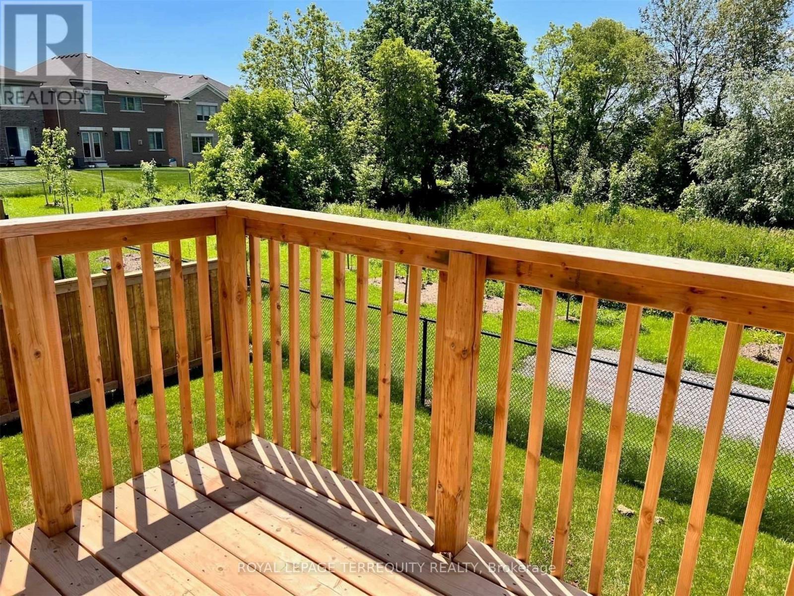 98 Seedling Crescent, Whitchurch-Stouffville, Ontario  L4A 0M5 - Photo 11 - N12474810